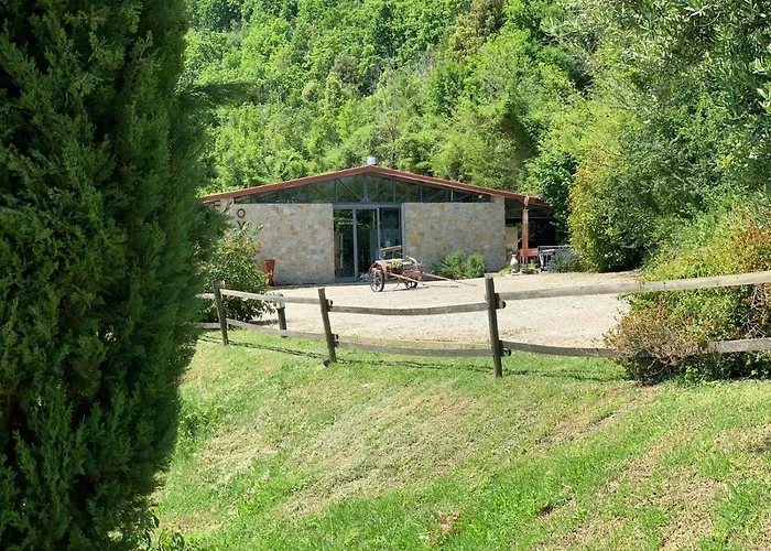 Agriturismo Le Valli Country house *